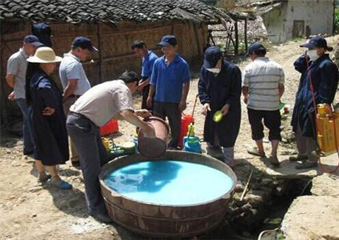 波爾多液在蘋果園的使用 波爾多液在蘋果園的使用