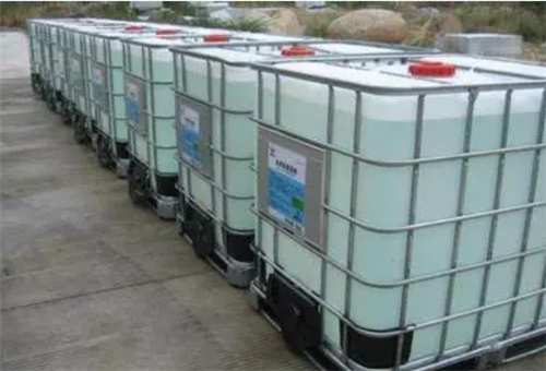 液體肥和固體肥哪個(gè)好 液體肥和固體肥哪個(gè)好